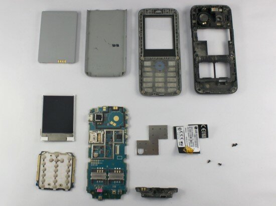 Рiс. 27. The LG GX200 disassembled