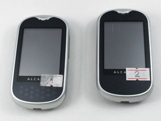 Pic. 30. Here’s how both Alcatel OT-708 samples look like after all the tests (the front panels)