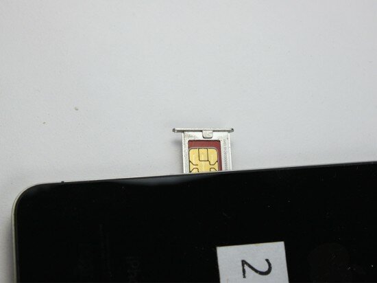 Pic. 24. Dust in the SIM card slot (the third stage of the test)