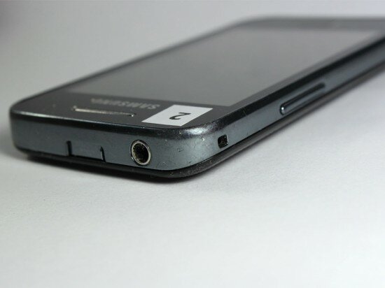 Pic. 20. Here's how the phone is damaged as a relult of the whole dust test